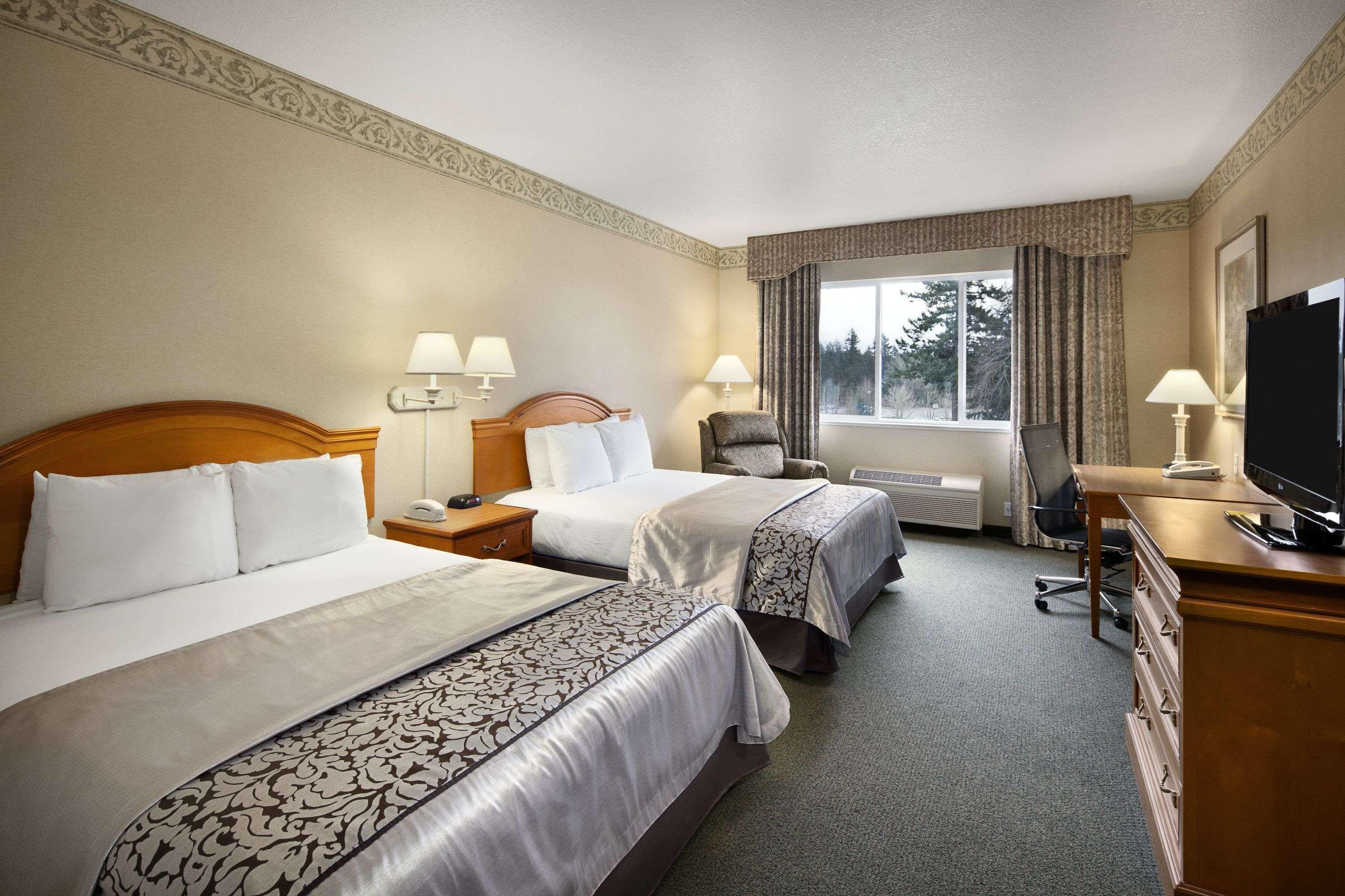 ホテル ラマダ バイ ウィンダム オリンピア エクステリア 写真 A typical room at the Best Western Premier Collection